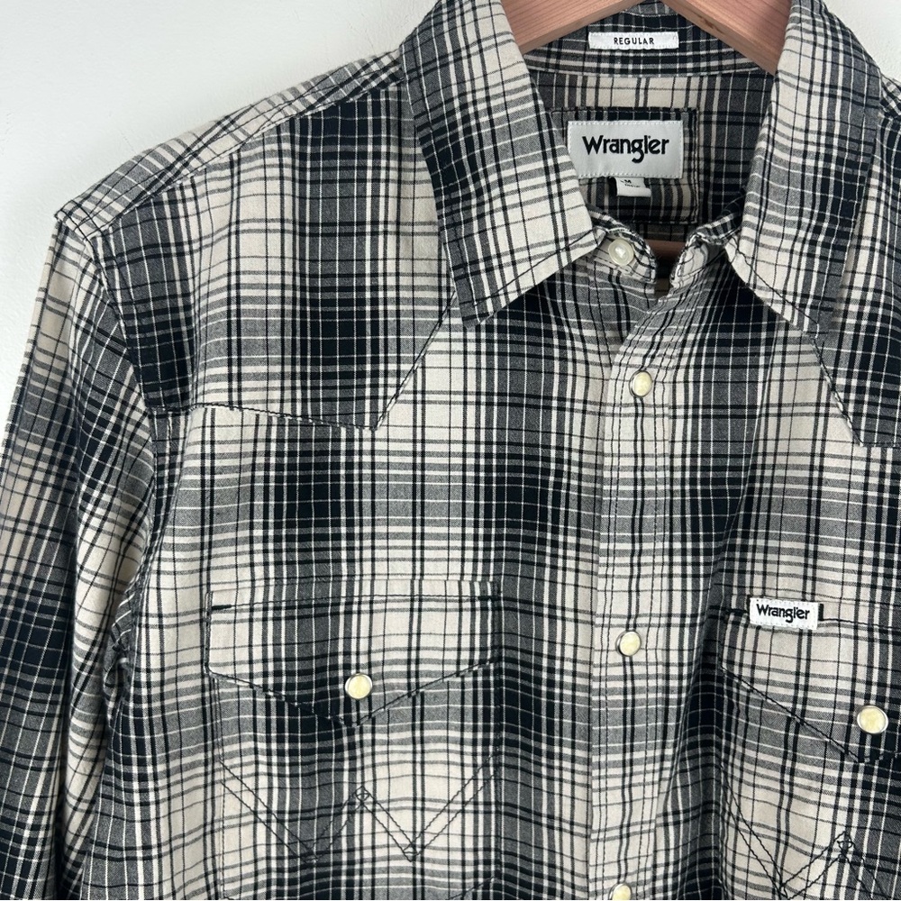Wrangler Black & White Plaid Western Pearl Snap Shirt Men’s M Rodeo Cowboy Ranch - Picture 5 of 12